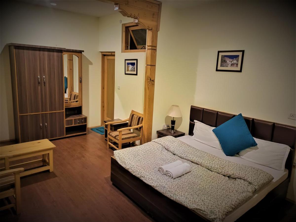 Niri-La Guest House Лех Экстерьер фото